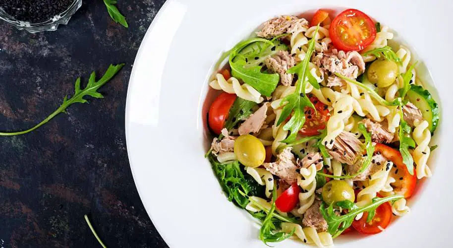 Get ready for a delicious dish that will please the whole family! This easy-to-make pasta salad recipe from La Madeleine is sure to become a favorite.