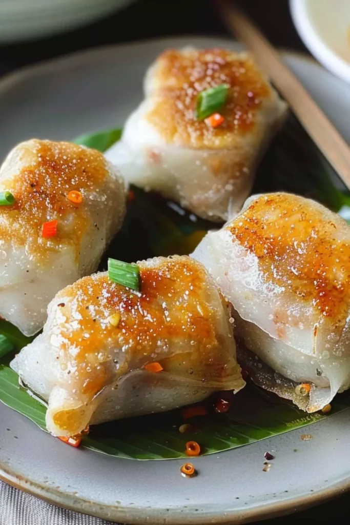 rice paper dumplings with meat  