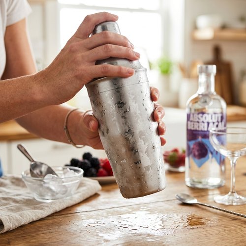 Step 4: Shake with Ice